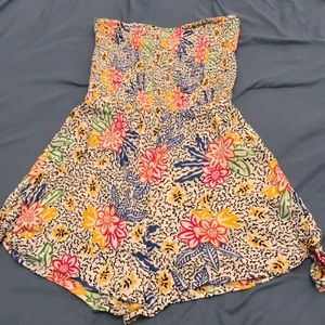 Urban Outfitters sleeveless romper size S